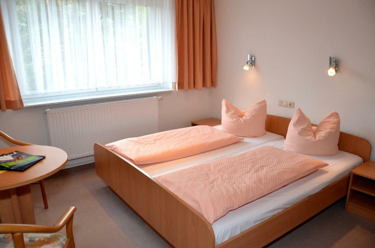 Hotel Vierenstrasse Neudorf  Εξωτερικό φωτογραφία